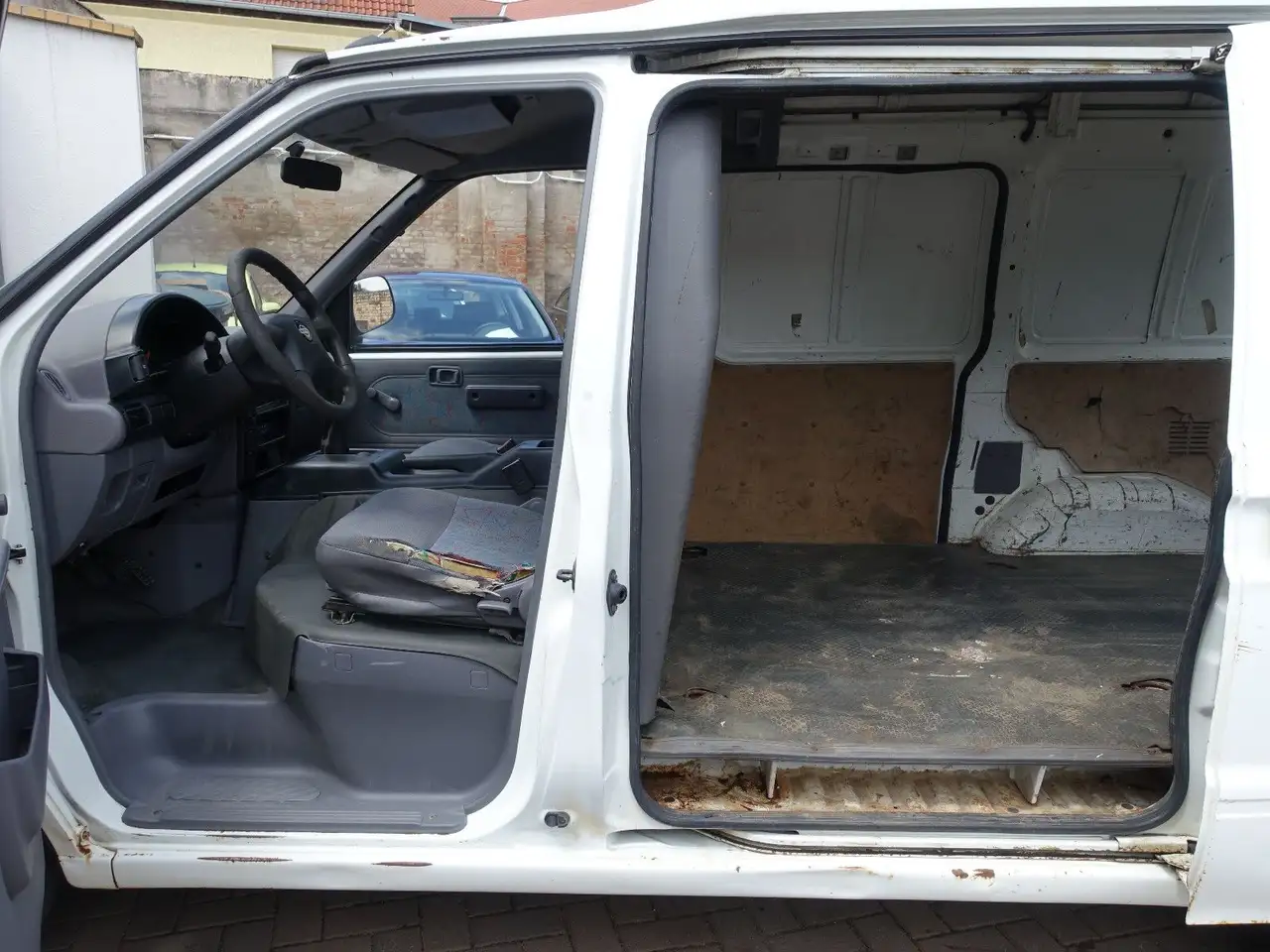 Nissan Vanette Cargo 2,3/75 PS, Lkw Kasten, AHK !!, foto 10