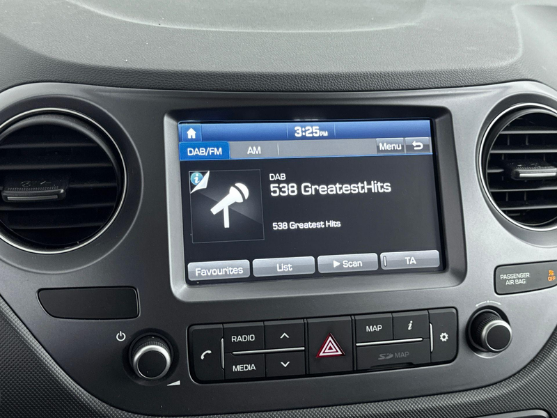 Hyundai i10 1.0i Comfort | Navigatie | Apple Carplay | Android — photo 9