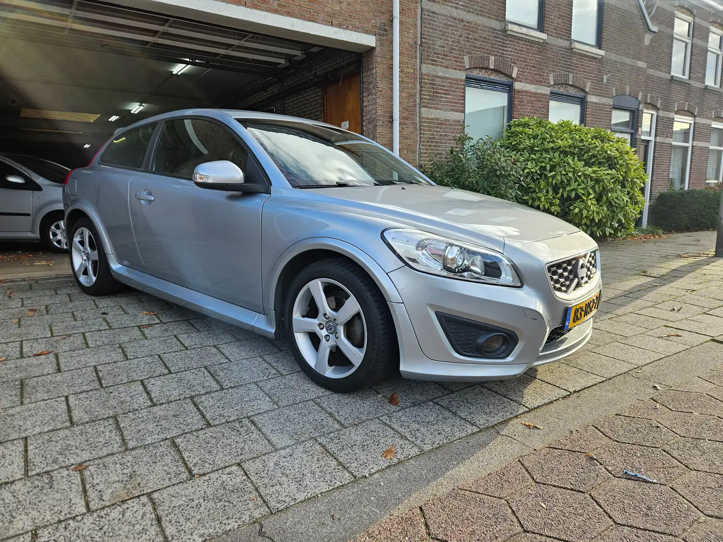 Volvo C30 C30 1.6 R-Edition Zilver - 2