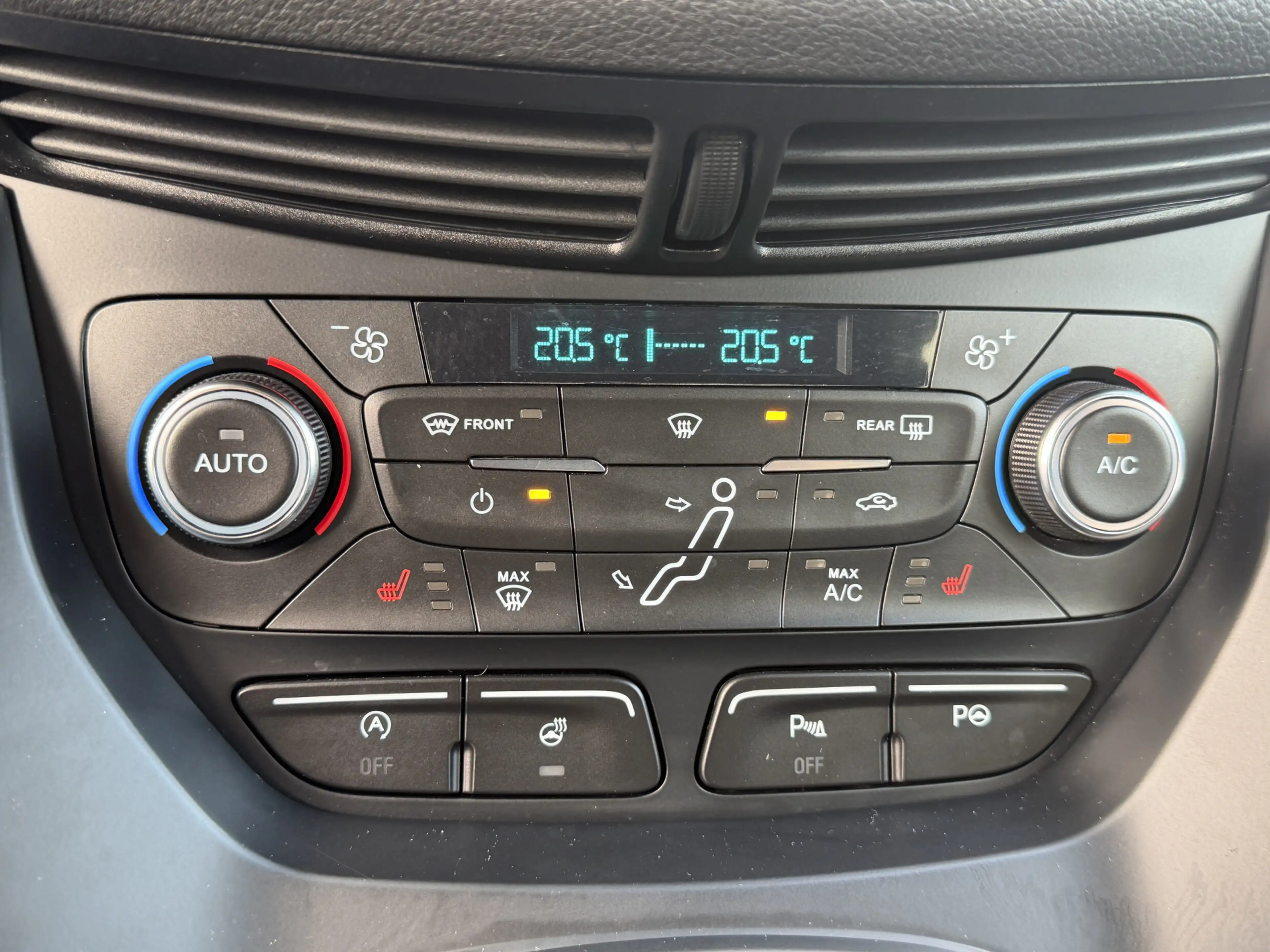 Ford C-Max 1.5 Titanium | Automaat | Nieuwe distributieriem | — photo 35