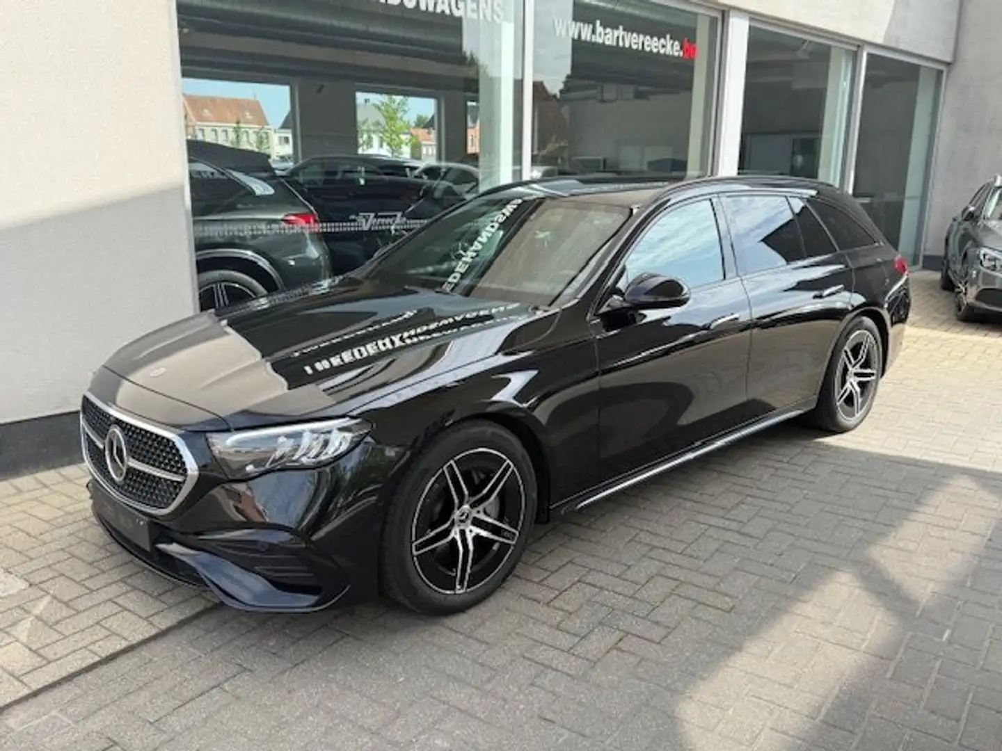 Mercedes-Benz E 300 Te Amg-NightP-Hyperscreen-Distronic-Led-EasyPack Noir - 1