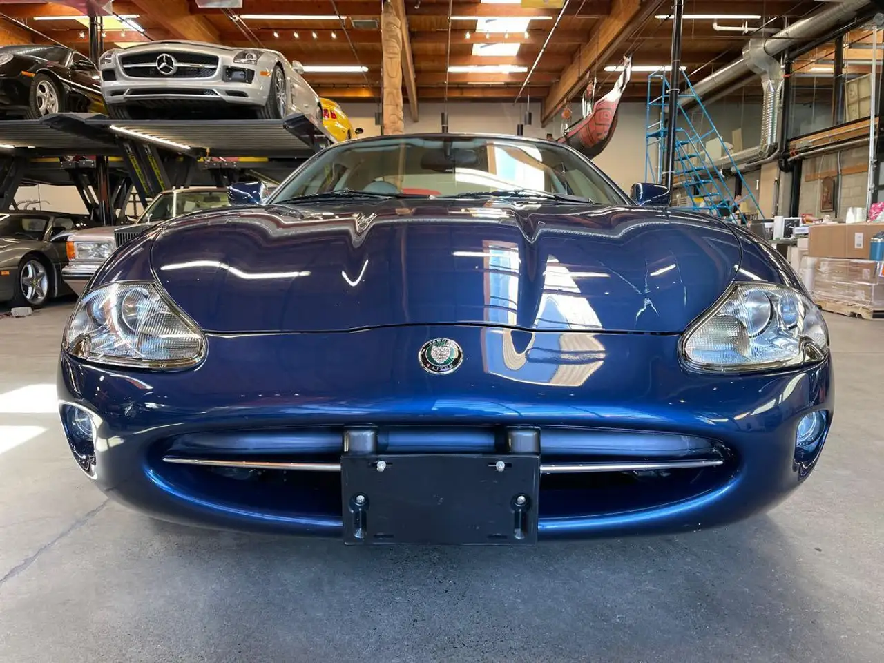 Jaguar XK снимка Jaguar XK