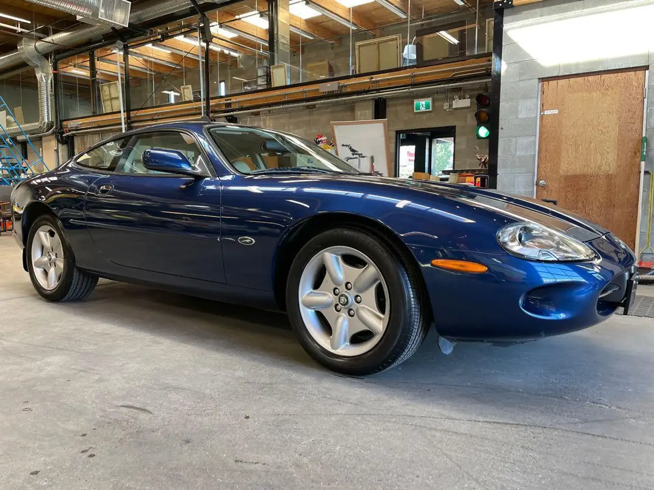 Jaguar XK снимка Jaguar XK