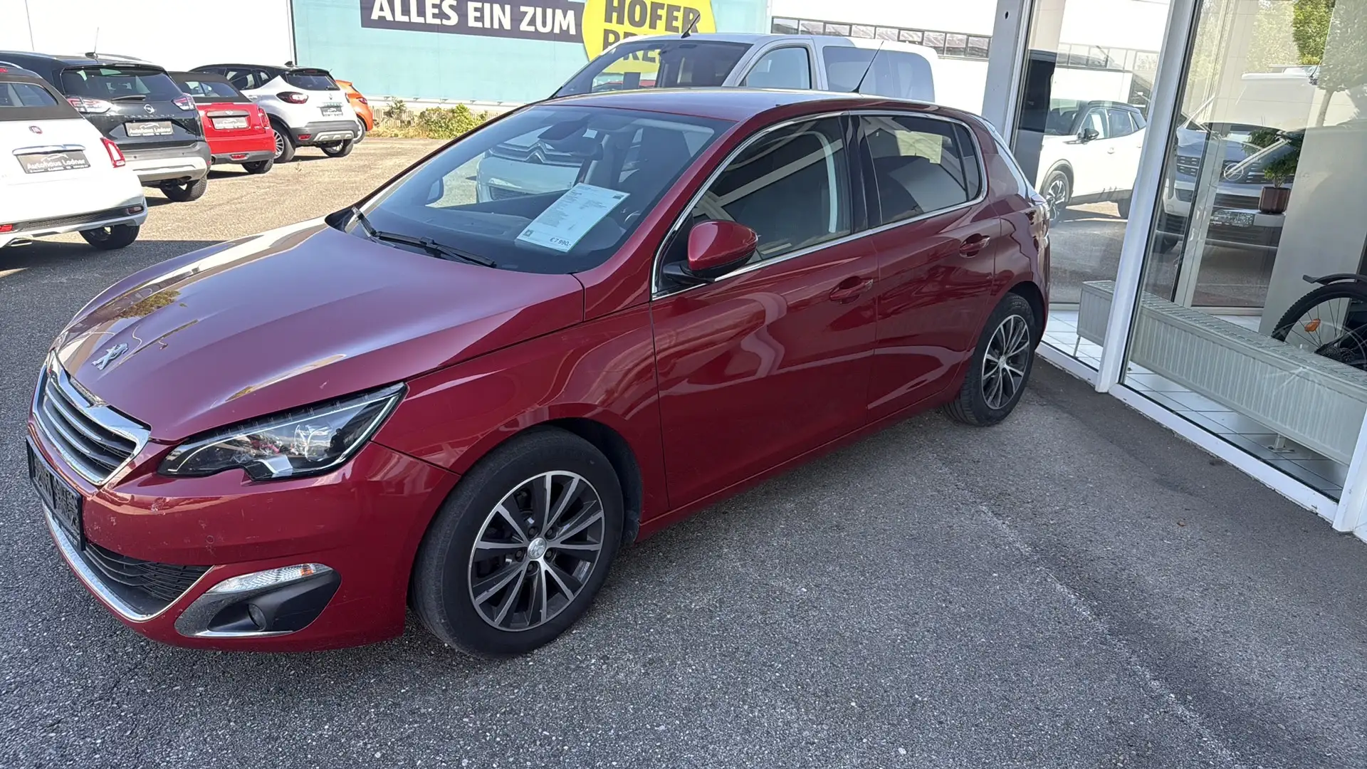 Peugeot 308 Allure 1,6 HDI Rot - 1