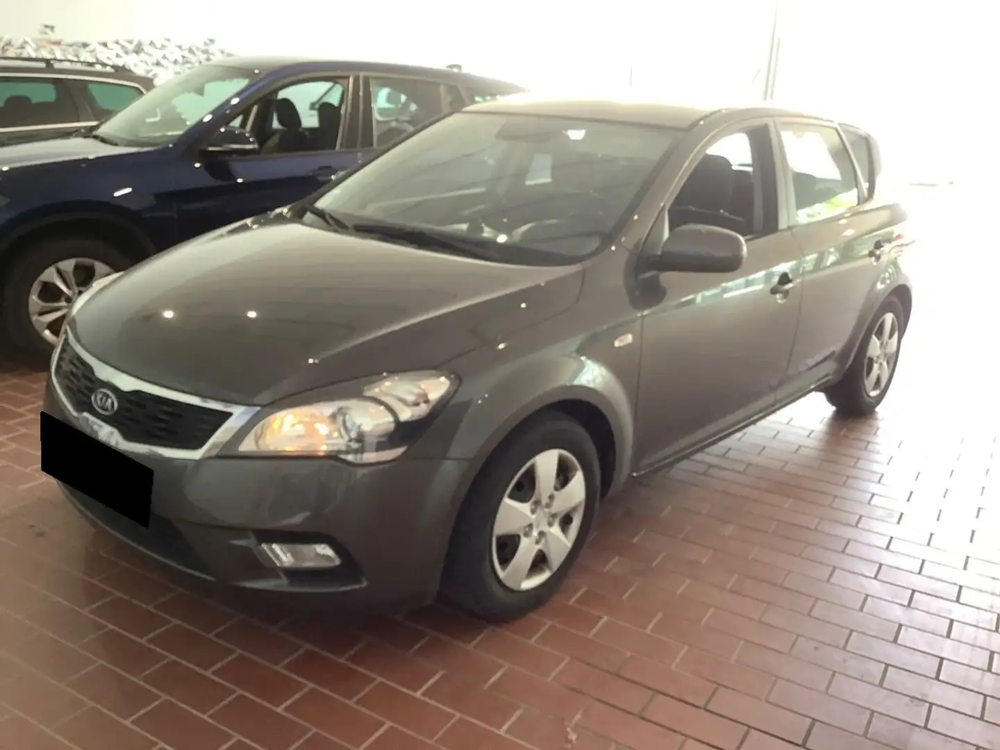 Kia Ceed / cee'd 1.4 CVVT STYLE Gris - 1