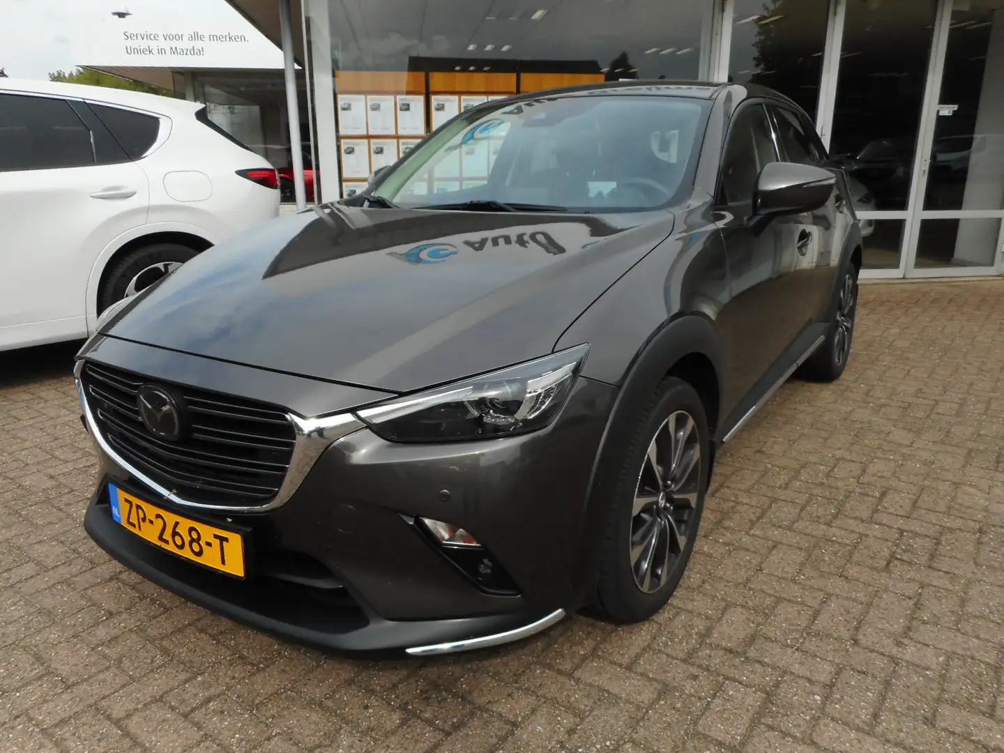 Mazda CX-3 2.0 SkyActiv-G 120 GT-M AFN. Trekhaak Brun - 2