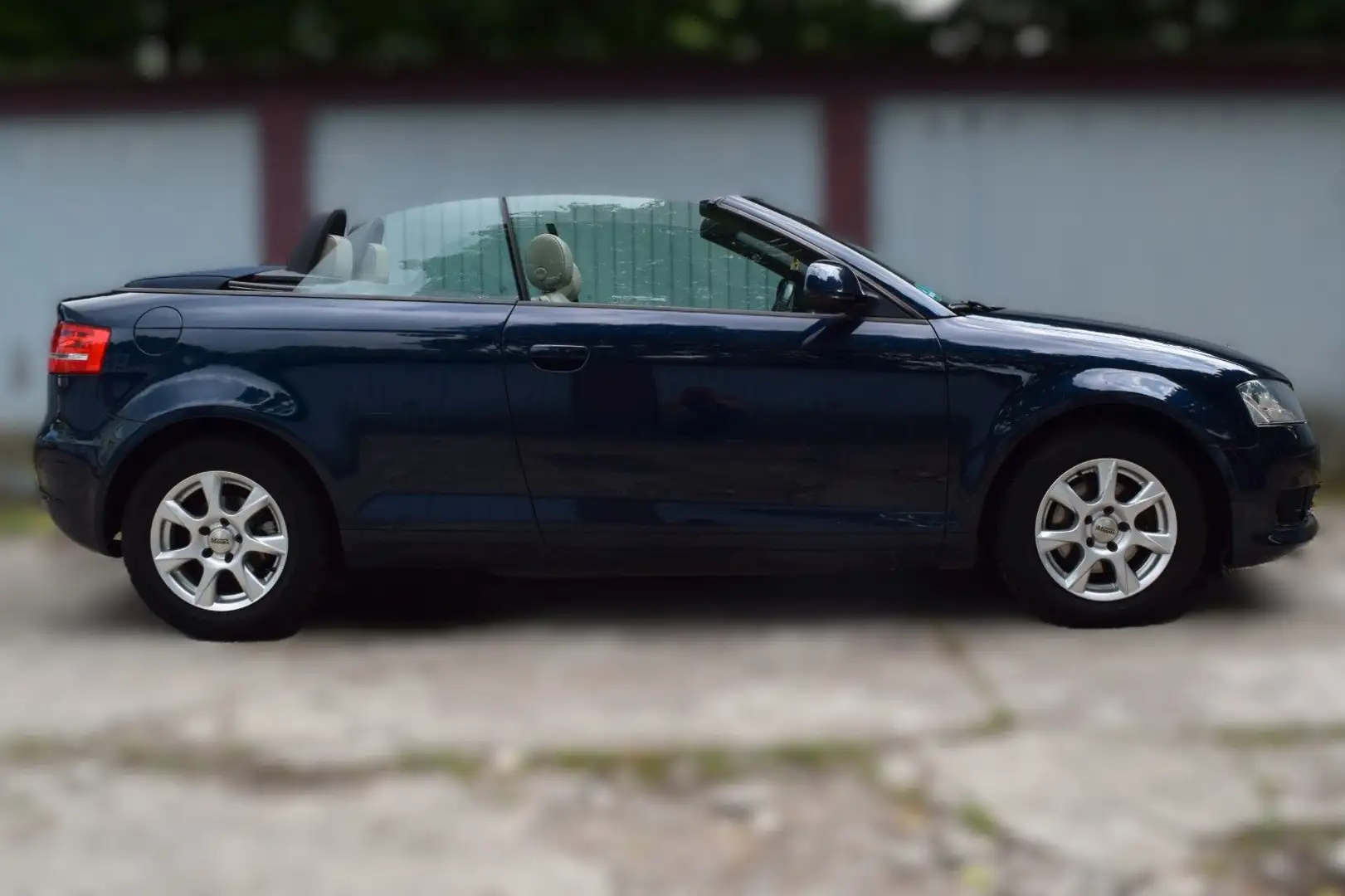 Audi A3 Cabriolet Attraction,Leder,Tempomat,PDC,Alu, Blau - 2