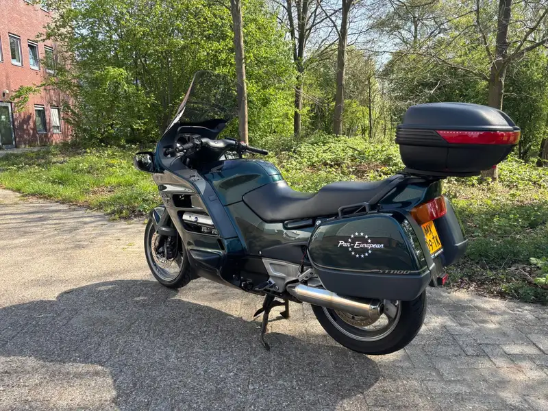 Honda ST 1100 - foto 4