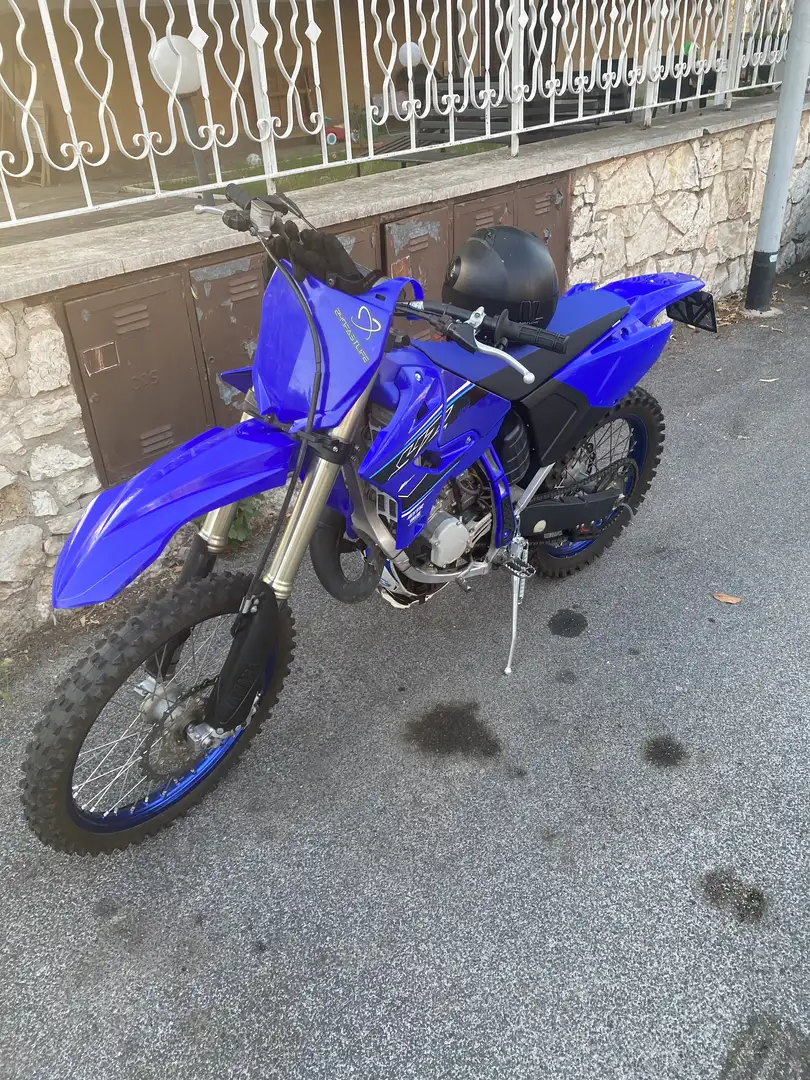 Yamaha YZ 125 Lc - 2
