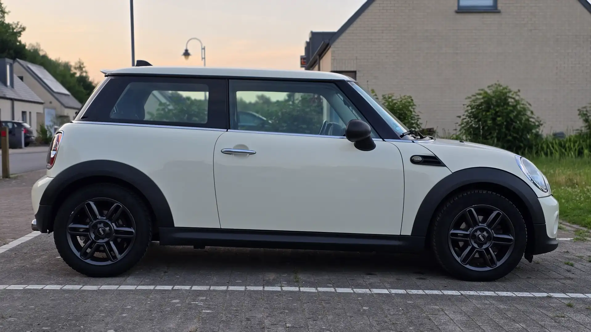 MINI Cooper 1.6i Camden - 1