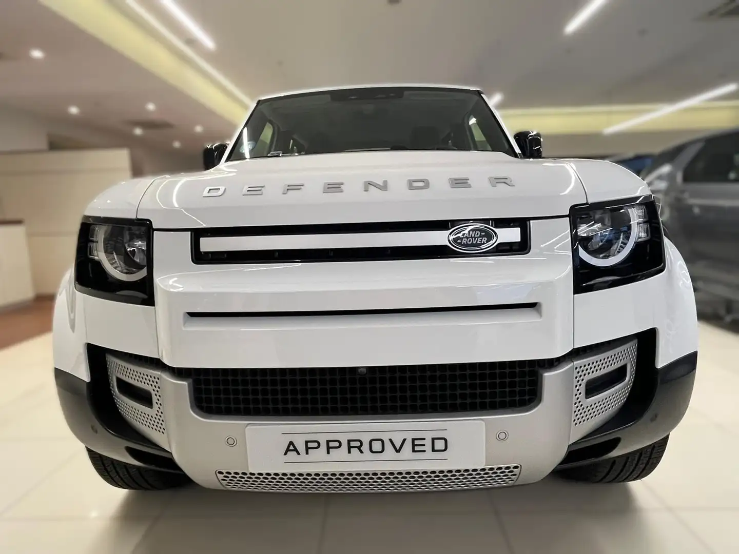 Land Rover Defender 110 3.0D l6 MHEV S AWD Aut. 250 Blanc - 2