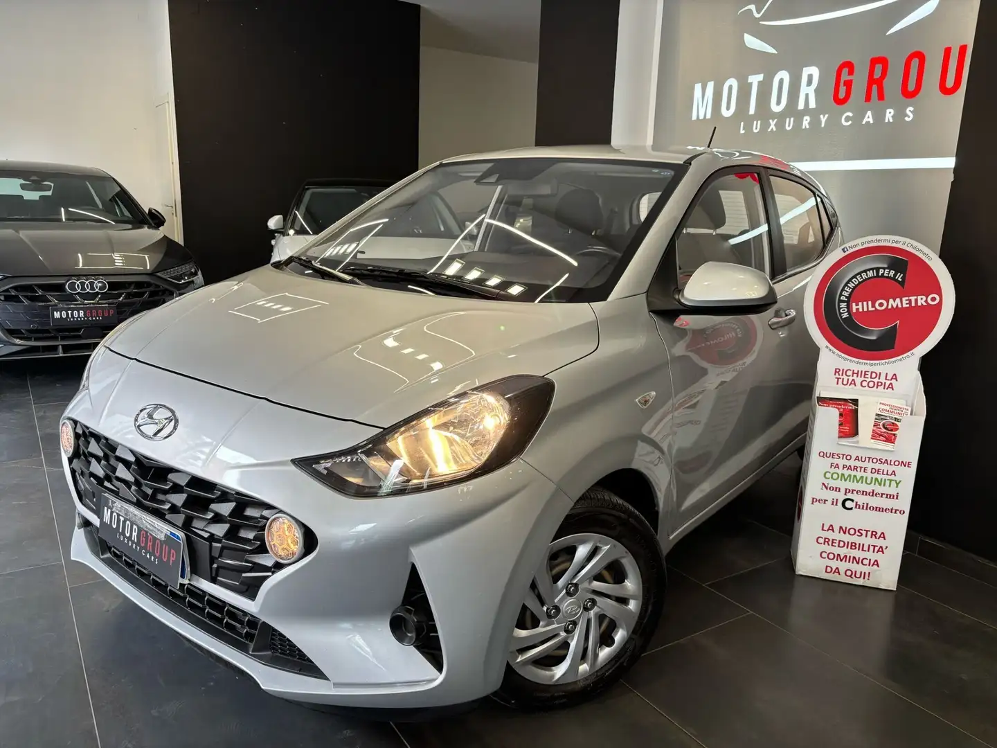 Hyundai i10 1.0 MPI Advanced Argento - 1