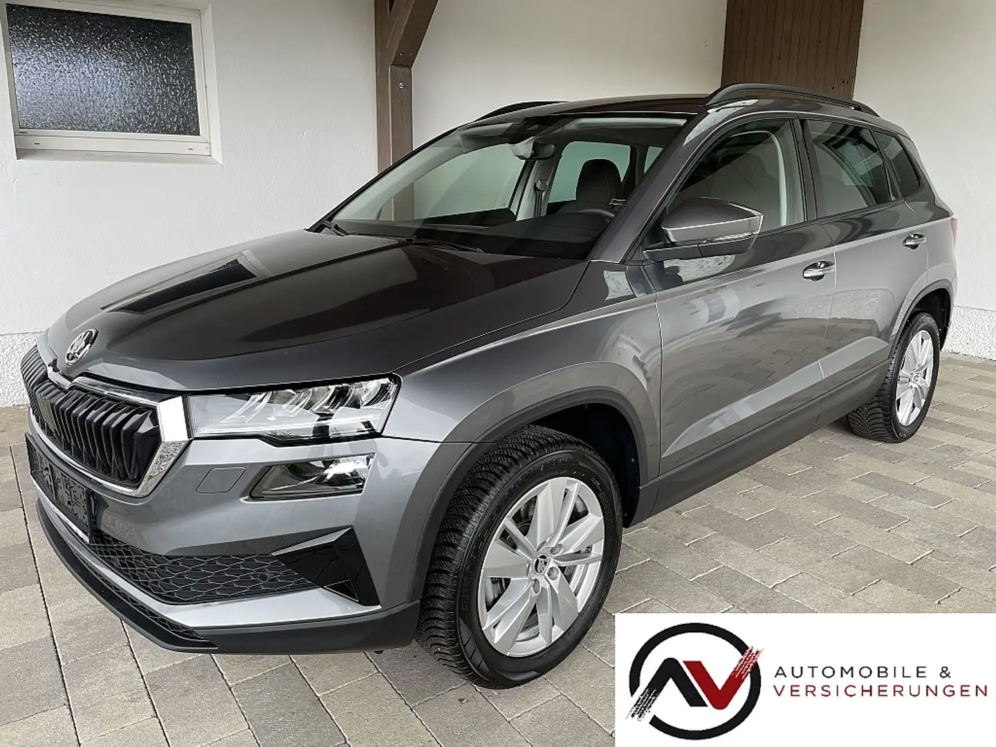 Skoda Karoq 1,5 TSI ACT DSG Selection-LED-NAVI-ACC-LANE-SPU... Gris - 1