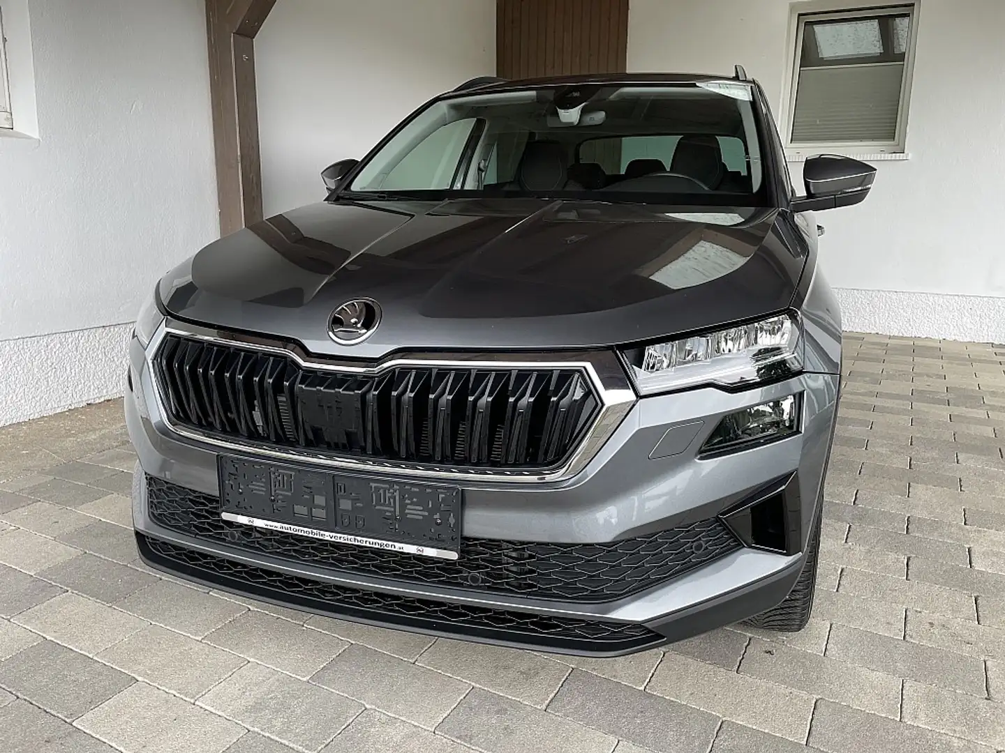 Skoda Karoq 1,5 TSI ACT DSG Selection-LED-NAVI-ACC-LANE-SPU... Gris - 2