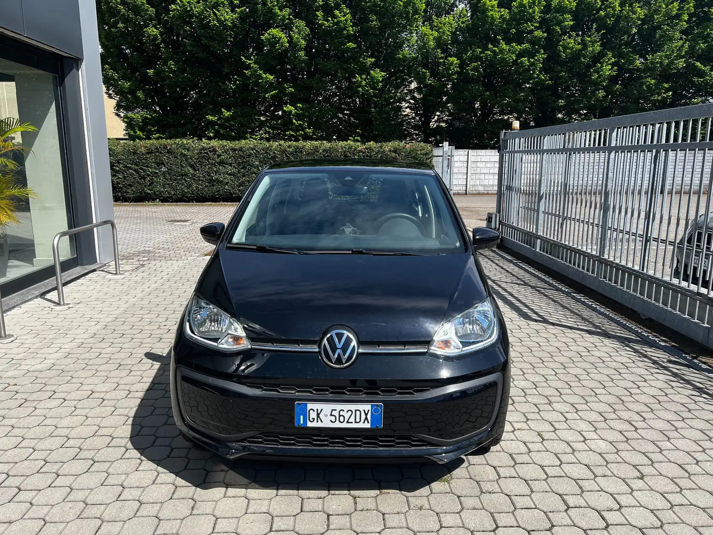 Volkswagen up! up! 5p 1.0 eco Move 68cv my20 Zwart - 2
