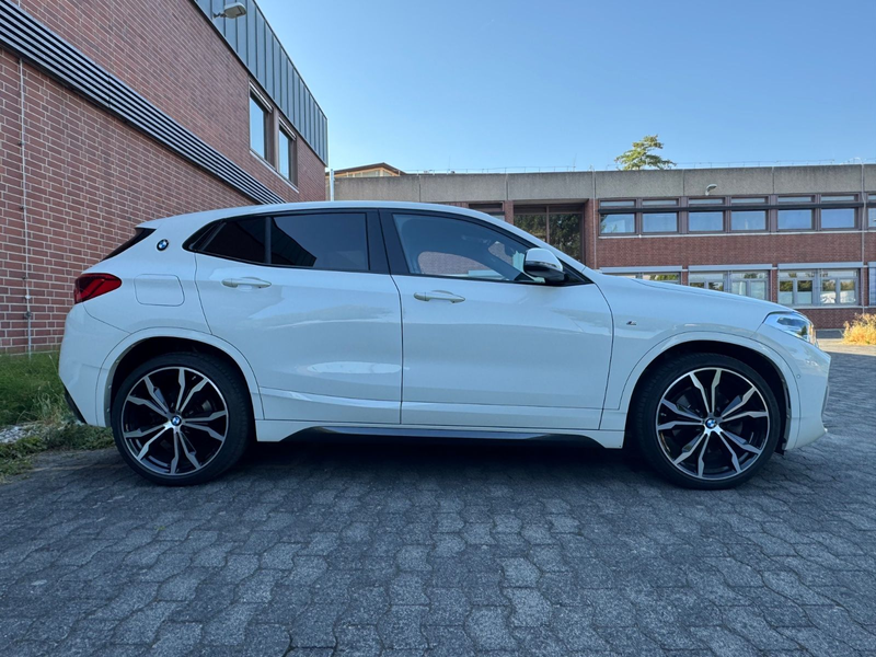 BMW X2 sDrive 20 d M-SPORT*1.HAND*ALC*H/K*HUP*LED* — photo 4