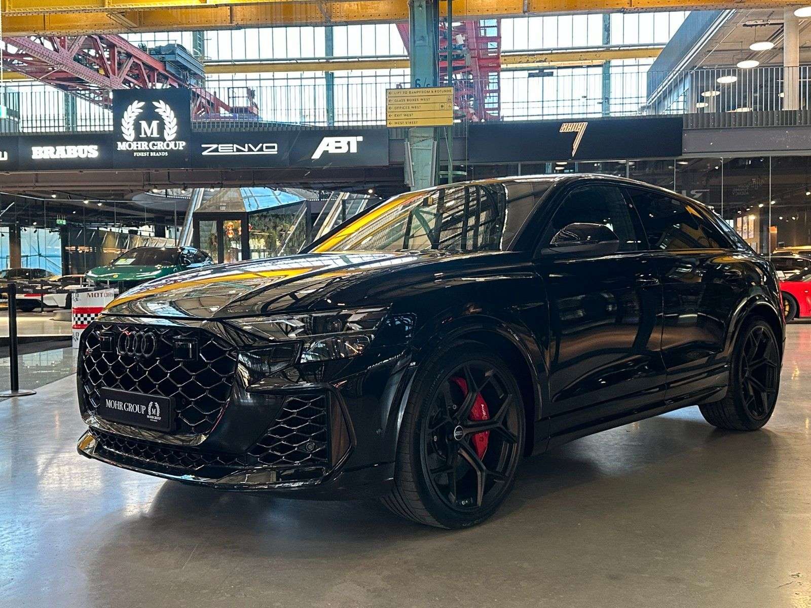 Second hand Audi Rsq8 