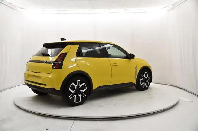 Renault R 5 view 5