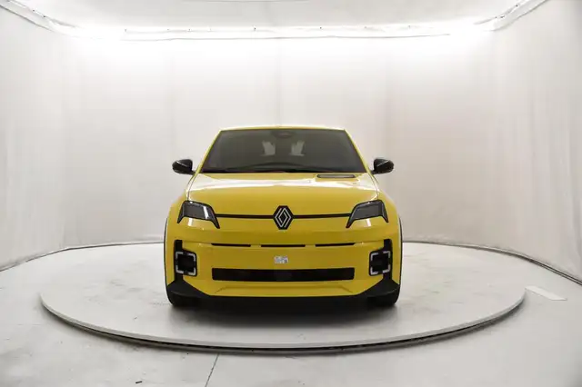 Renault R 5 view 2