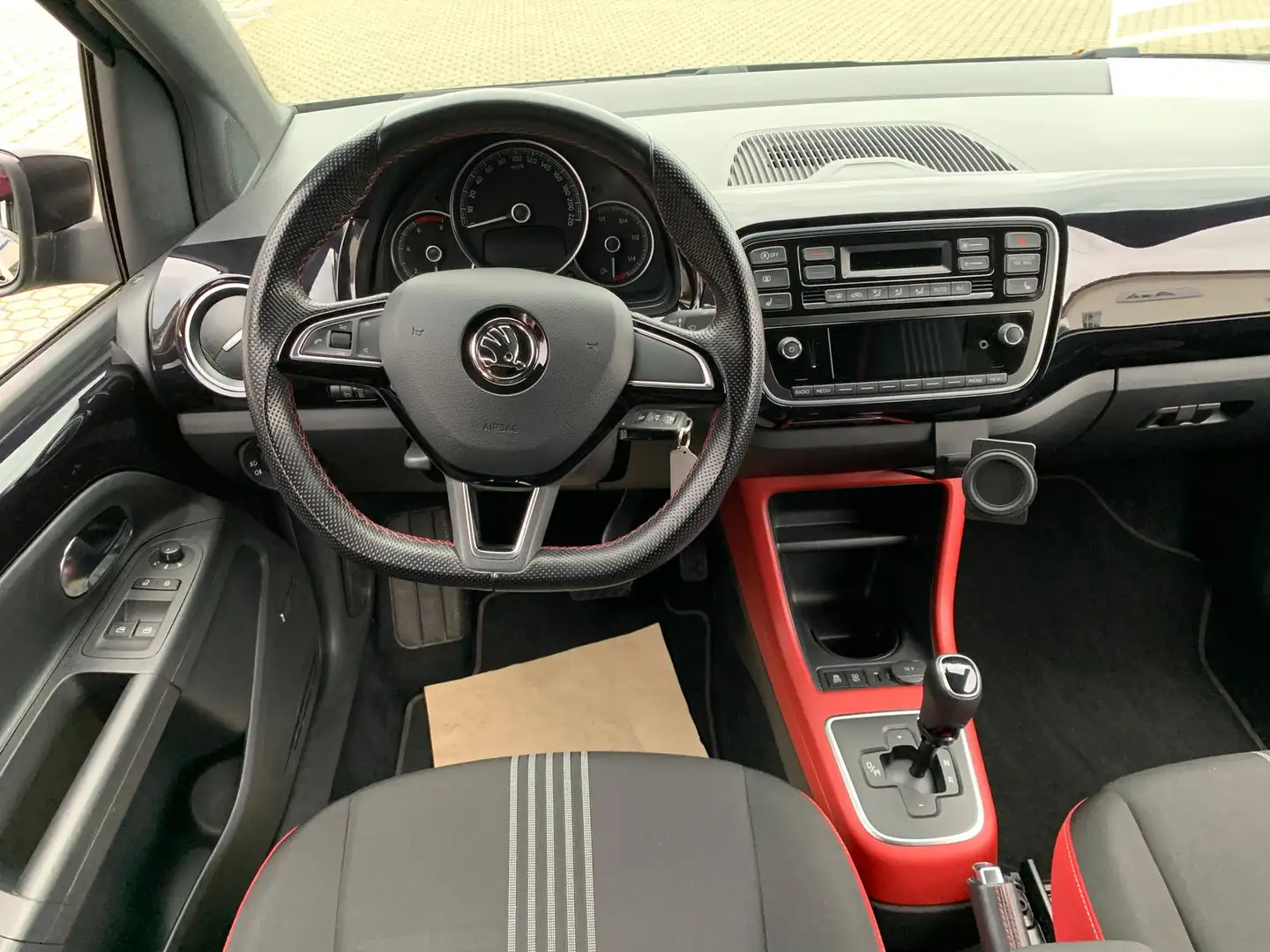 Skoda Citigo 1.0 MPI Schwarz - 2