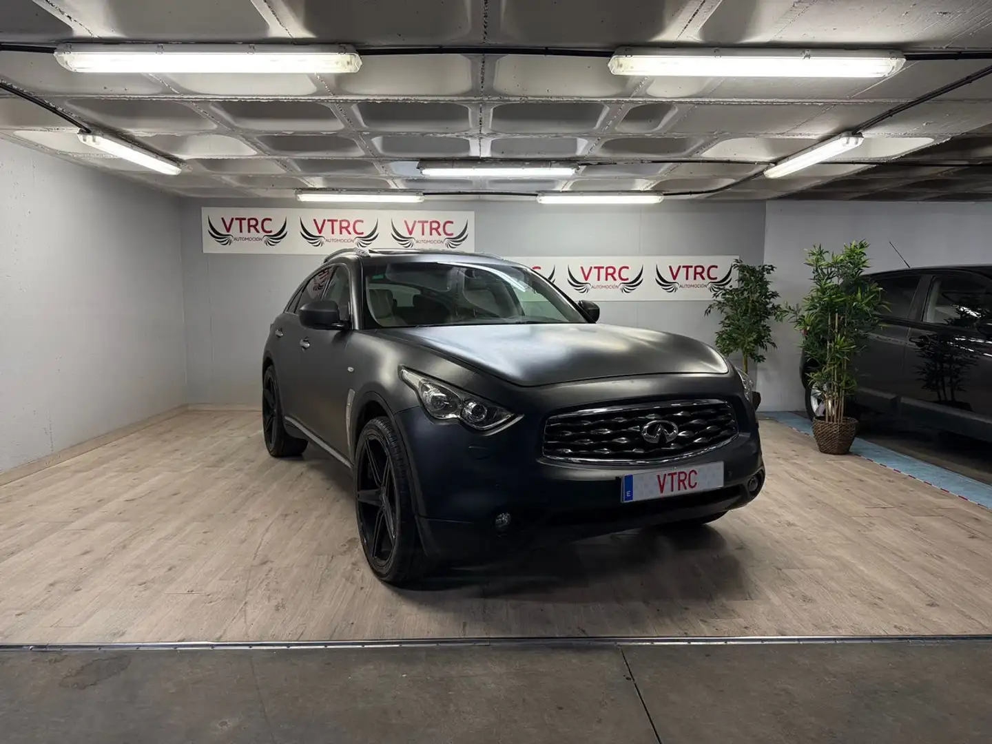 Infiniti FX 37 GT Aut. Negro - 1