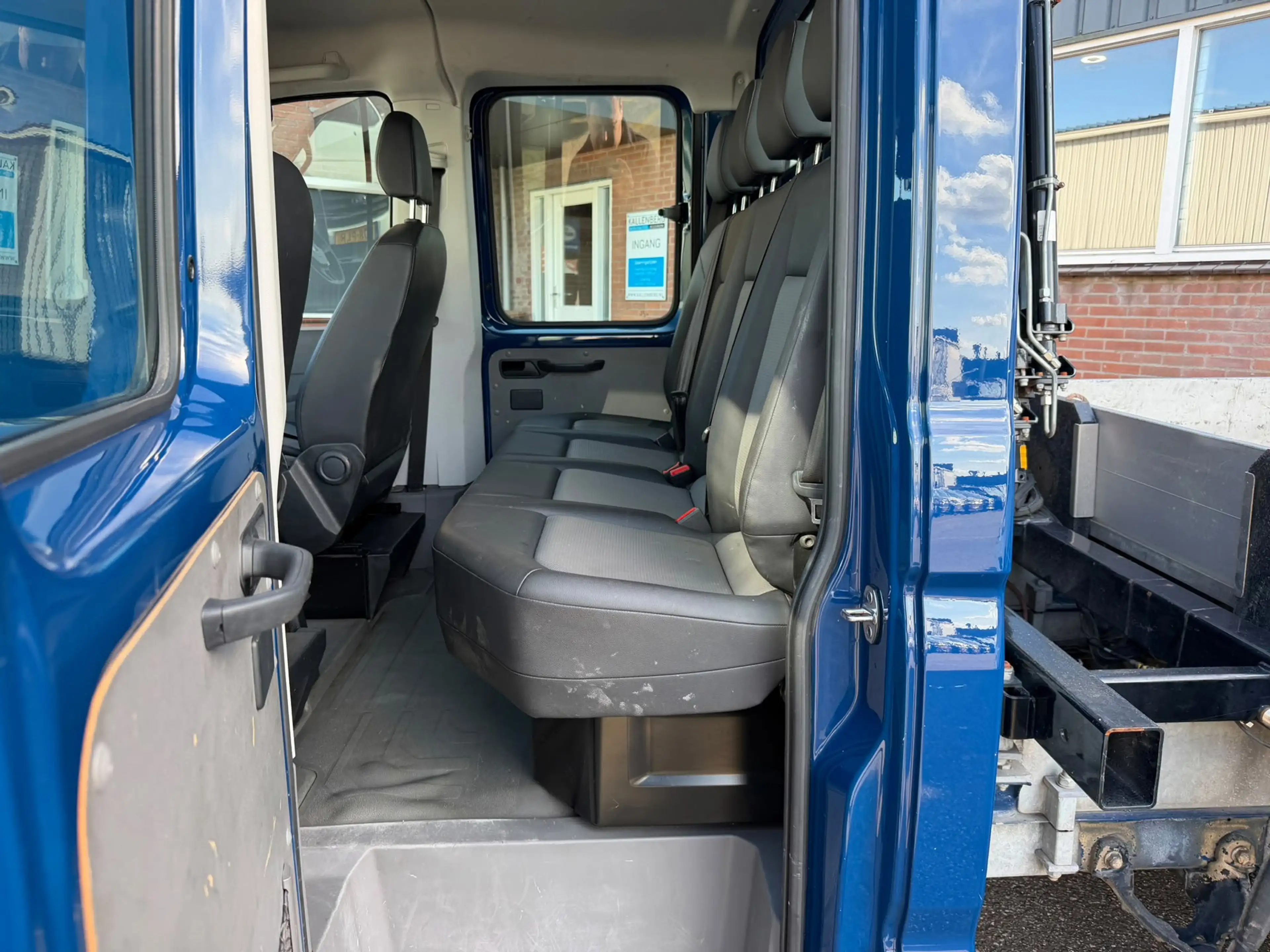 Volkswagen Crafter 35 2.0 TDI Pickup / DC / HIAB Kraan / Trekhaak / 6 — photo 8
