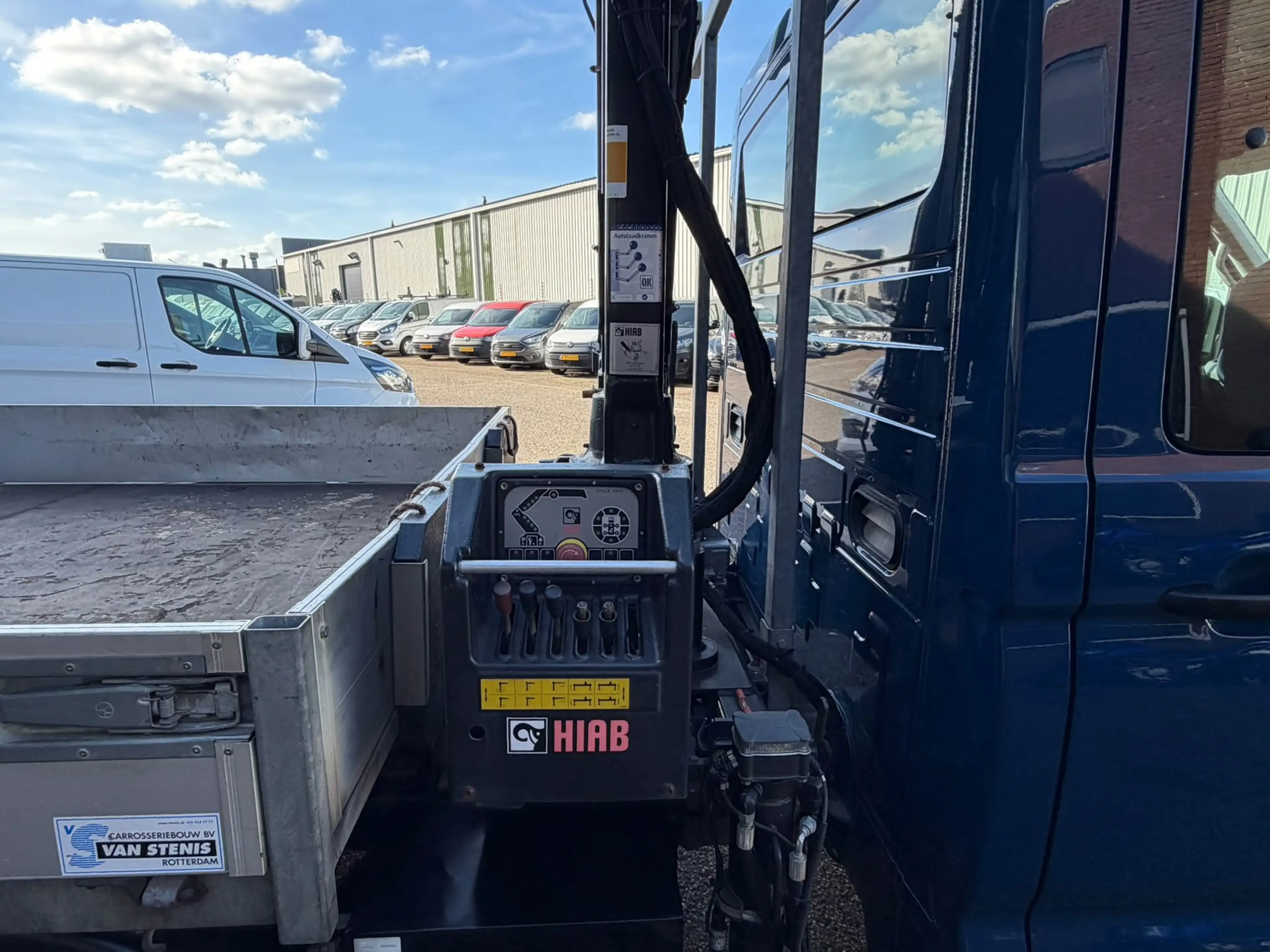Volkswagen Crafter 35 2.0 TDI Pickup / DC / HIAB Kraan / Trekhaak / 6 — photo 23