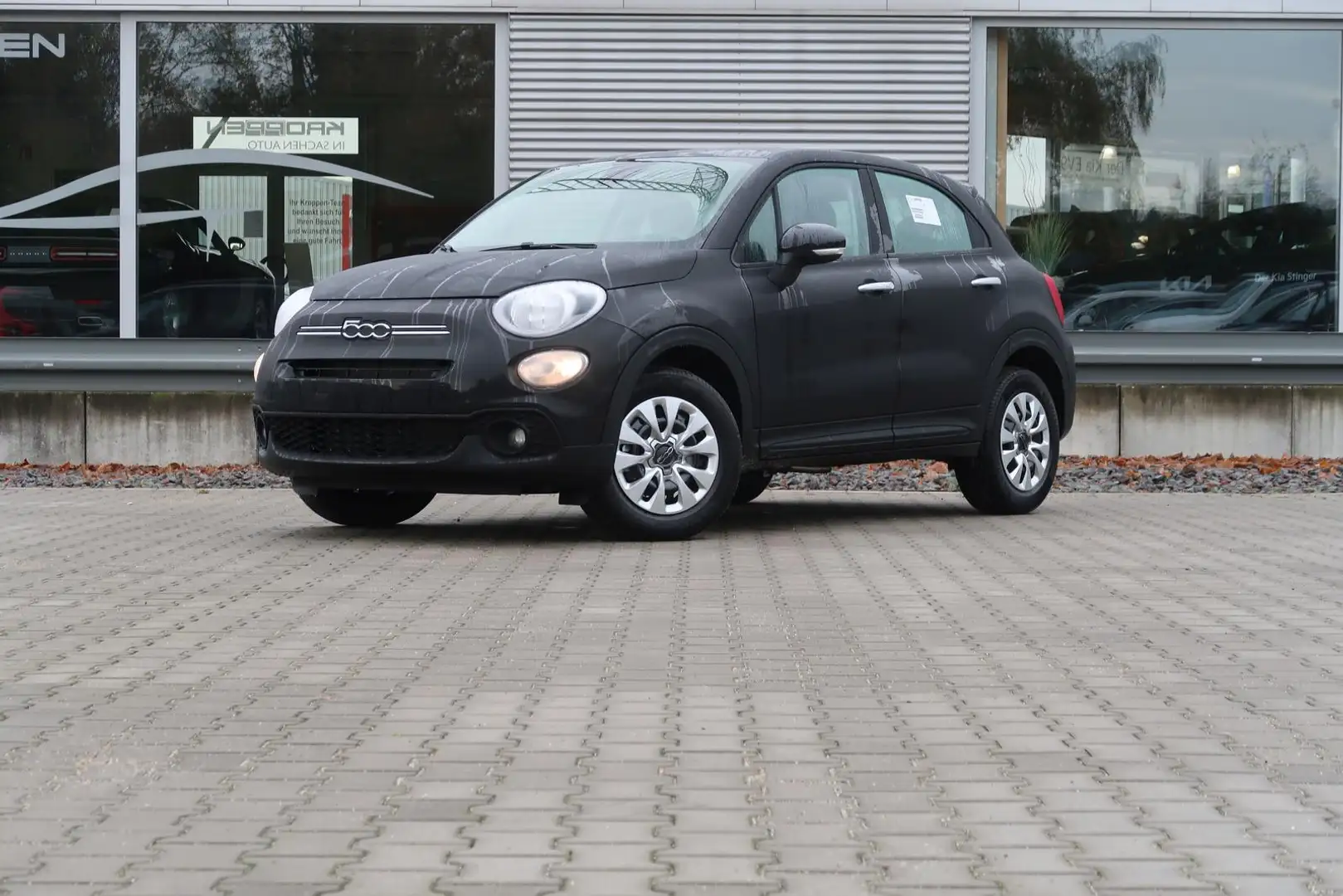 Fiat 500X Hybrid 1.5 Automatik Navi Licht & Regensensor Schwarz - 2