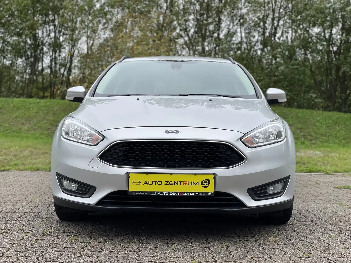 Ford Focus Turnier Business*NAVI*KLIMA Silber - 1