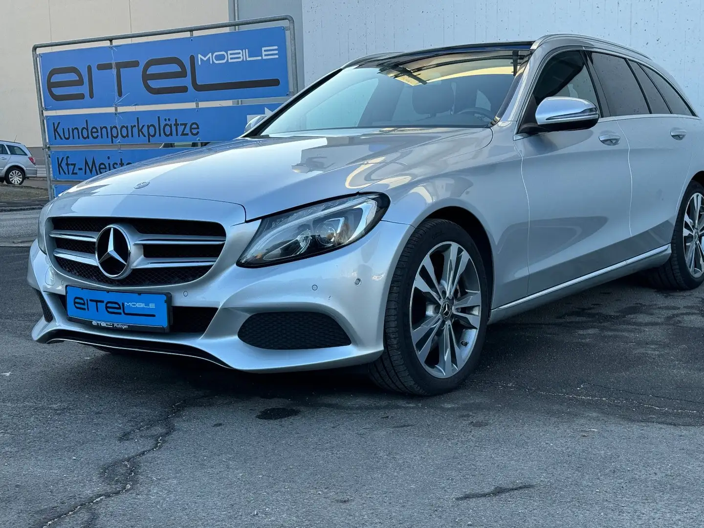 Mercedes-Benz C 250 T BlueTec/d 4Matic Avantgarde LED Navi SHZ Argintiu - 1
