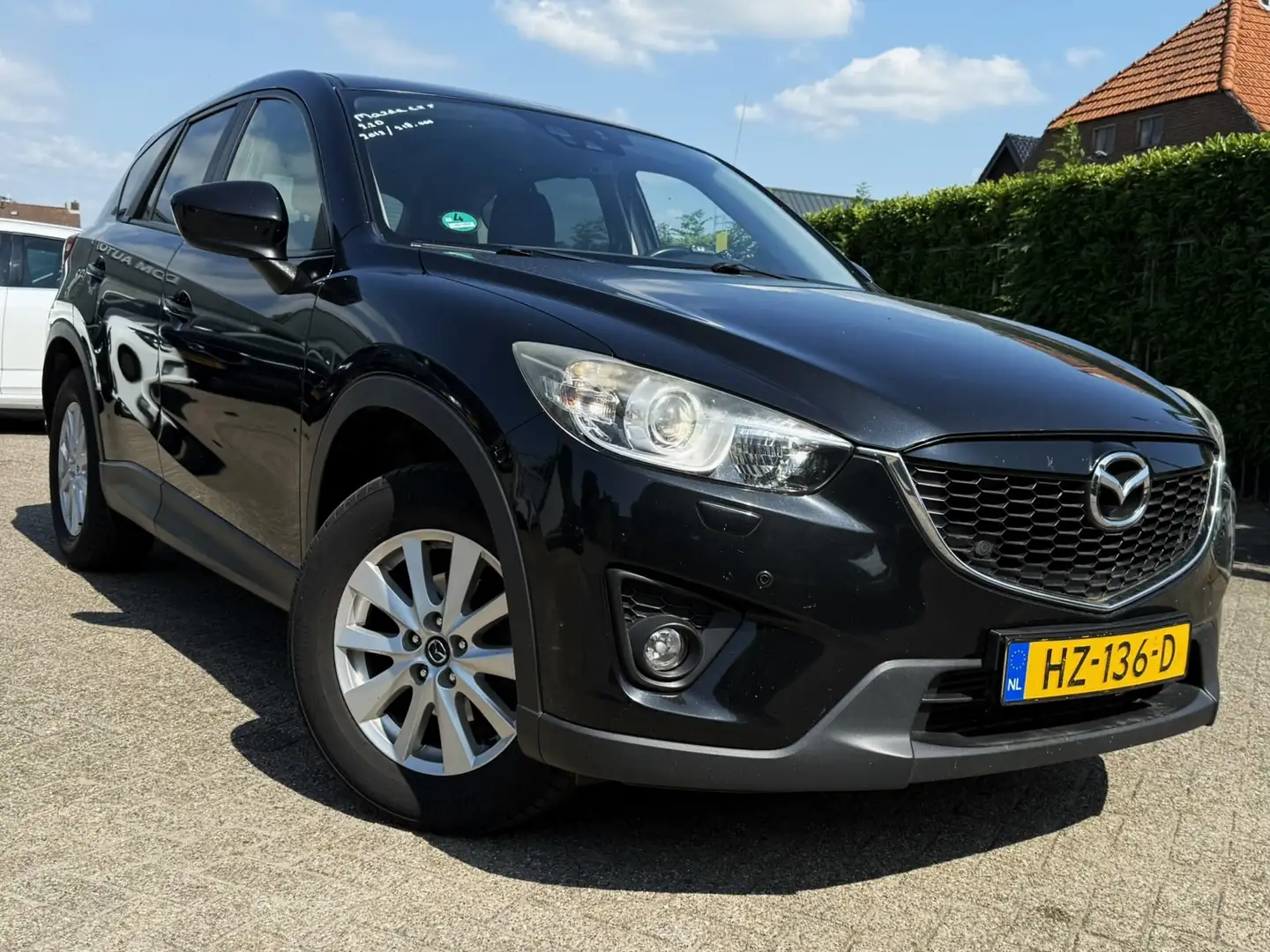 Mazda CX-5 2.2D S NAVI/CAMERA/LANE ASSIST/ST.VERWARM/TREKHAAK Zwart - 2