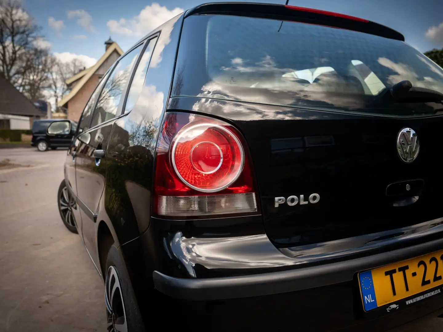 Volkswagen Polo 1.2 Zwart - 2