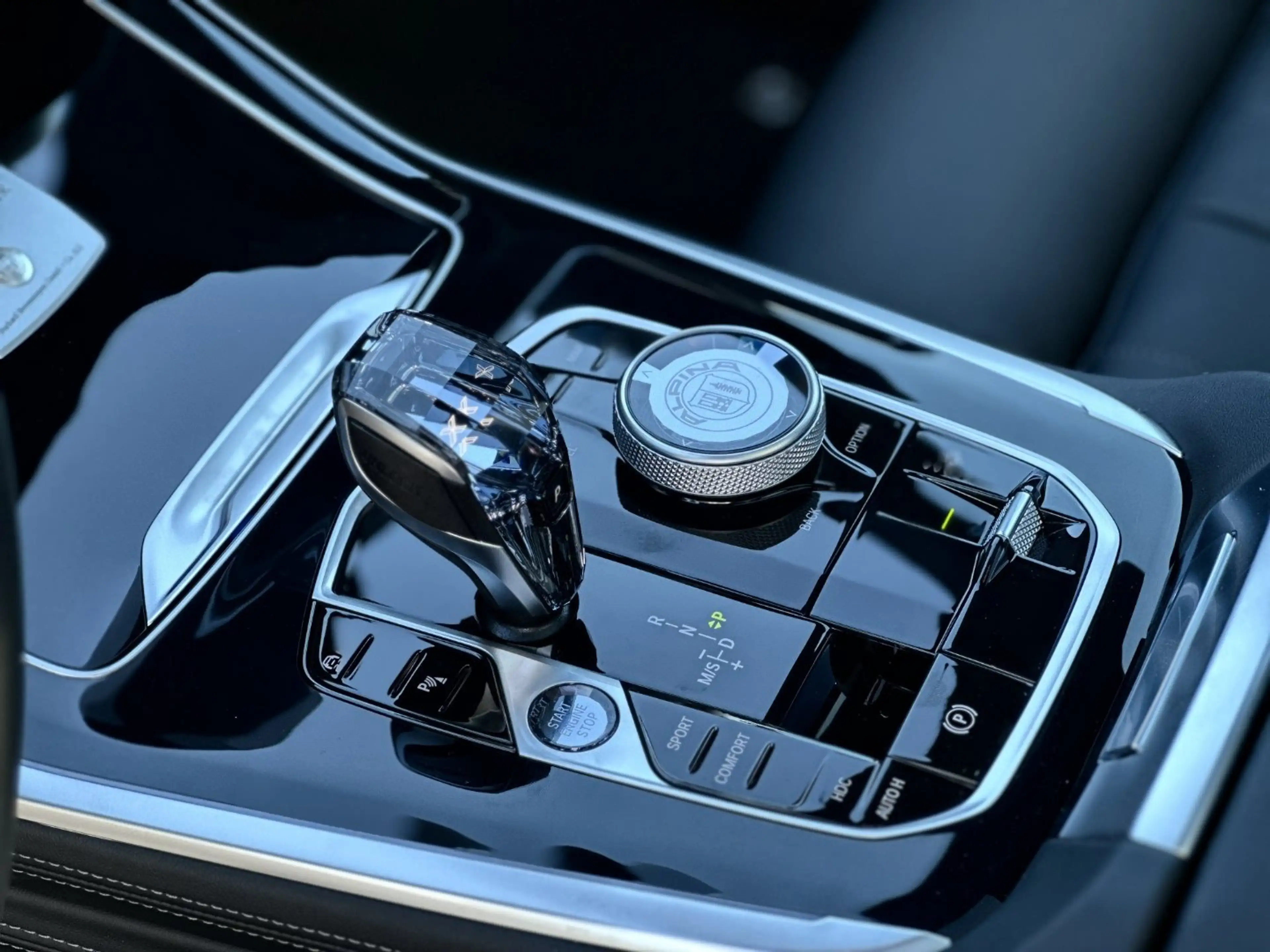 Alpina XB7 Gestiksteuerung Bowers Wilkins Panorama — photo 14