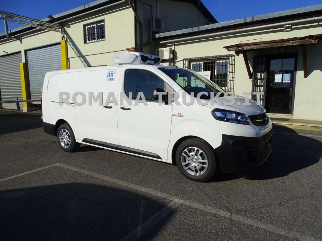 Opel Vivaro L3 H1 COIBENTATO + FRIGO  IN ATP