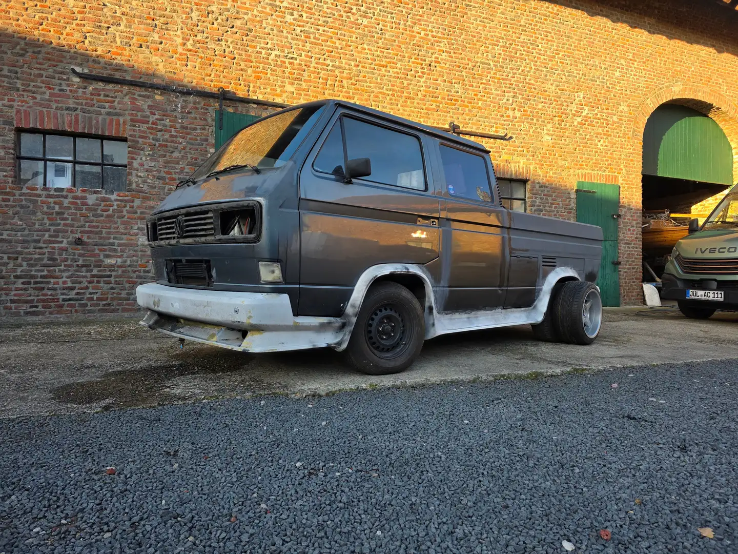 Volkswagen T3 2,3 Doka Audi 5-Zylinder Turbo Projekt Rostfrei Gris - 2