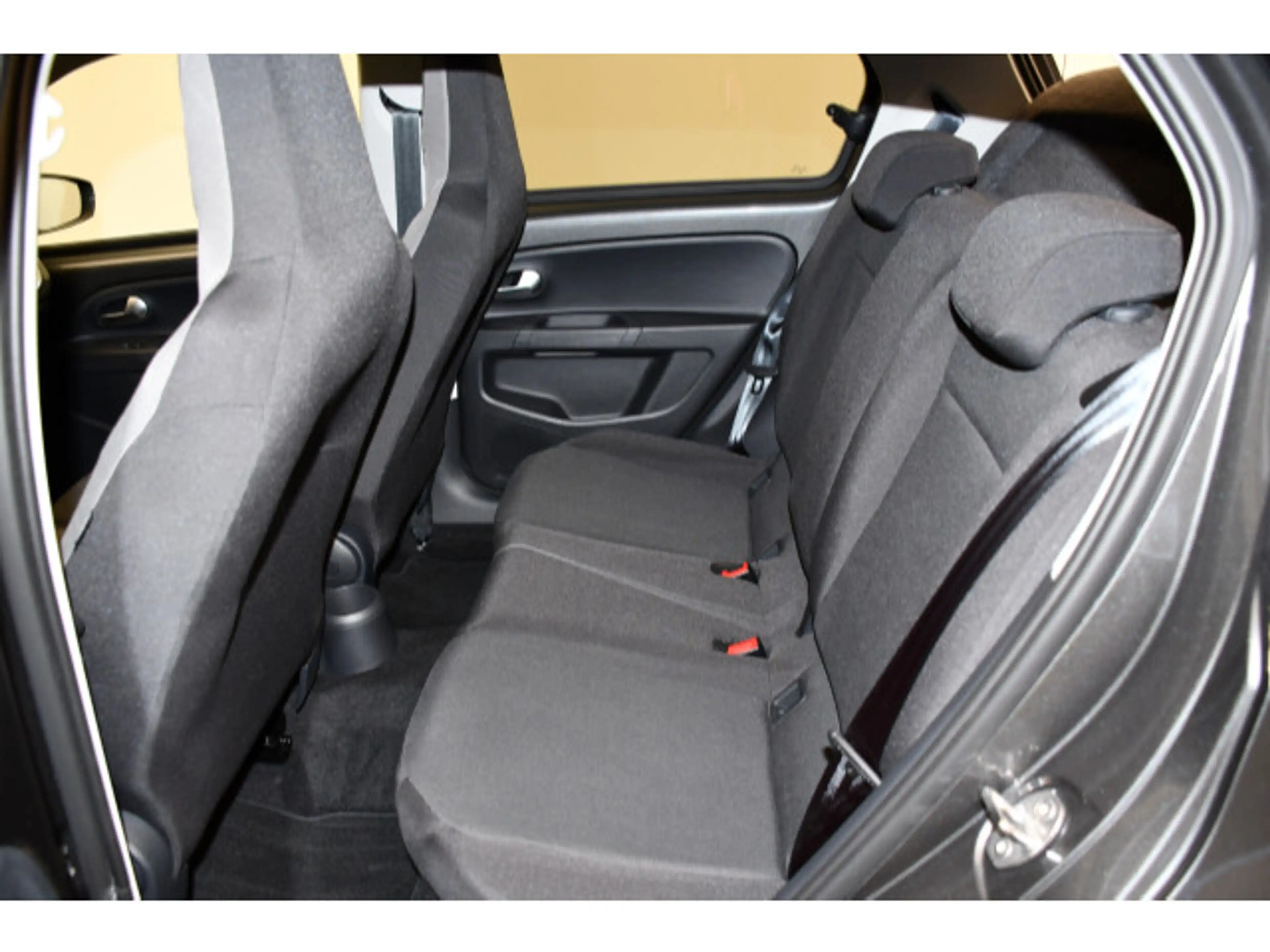 Volkswagen e-up! Edition Tempo/Einparkhi/Multilenk — photo 9