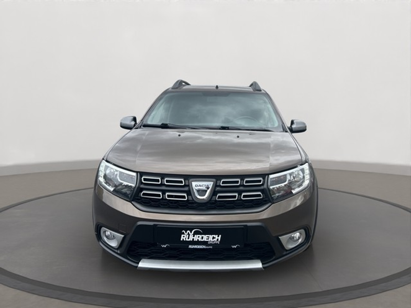Dacia Sandero II (10.2012->) — photo 6