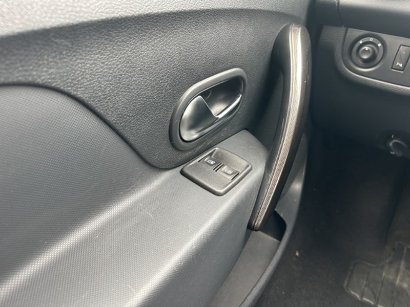 Dacia Sandero II (10.2012->) — photo 14