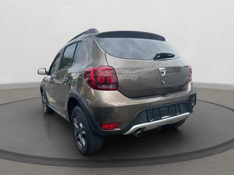 Dacia Sandero II (10.2012->) — photo 2