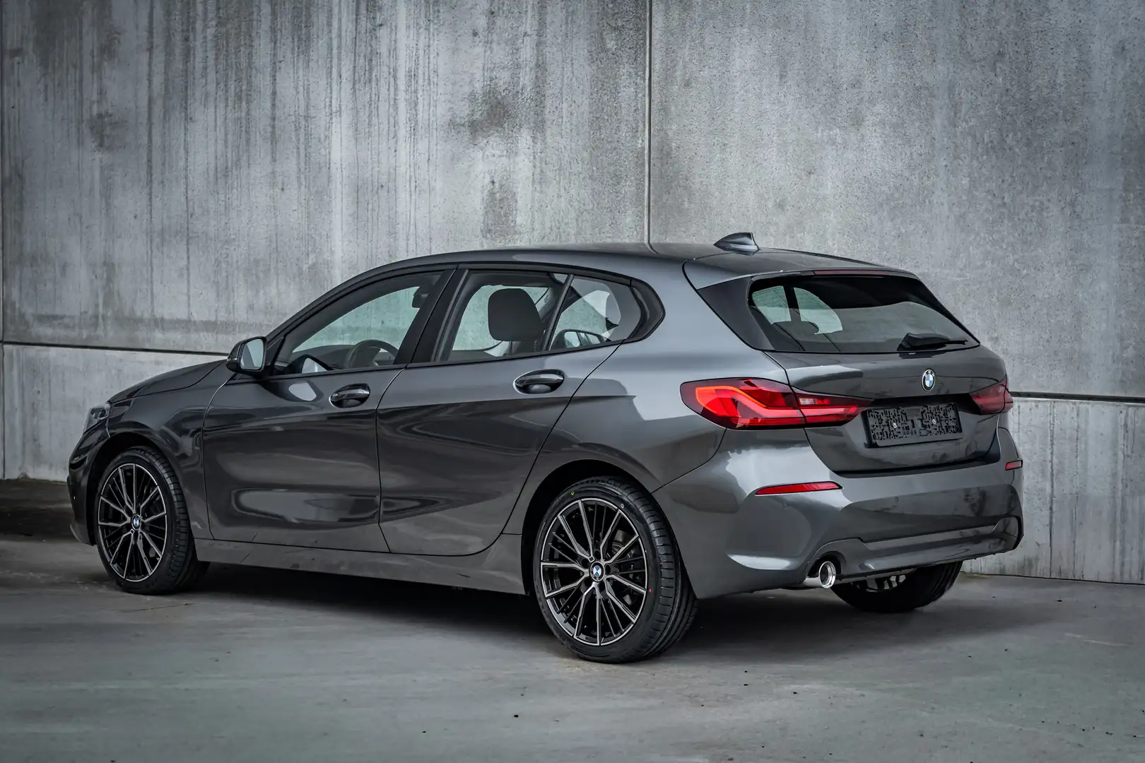 BMW 116 M-PACK*LOOK Grijs - 2