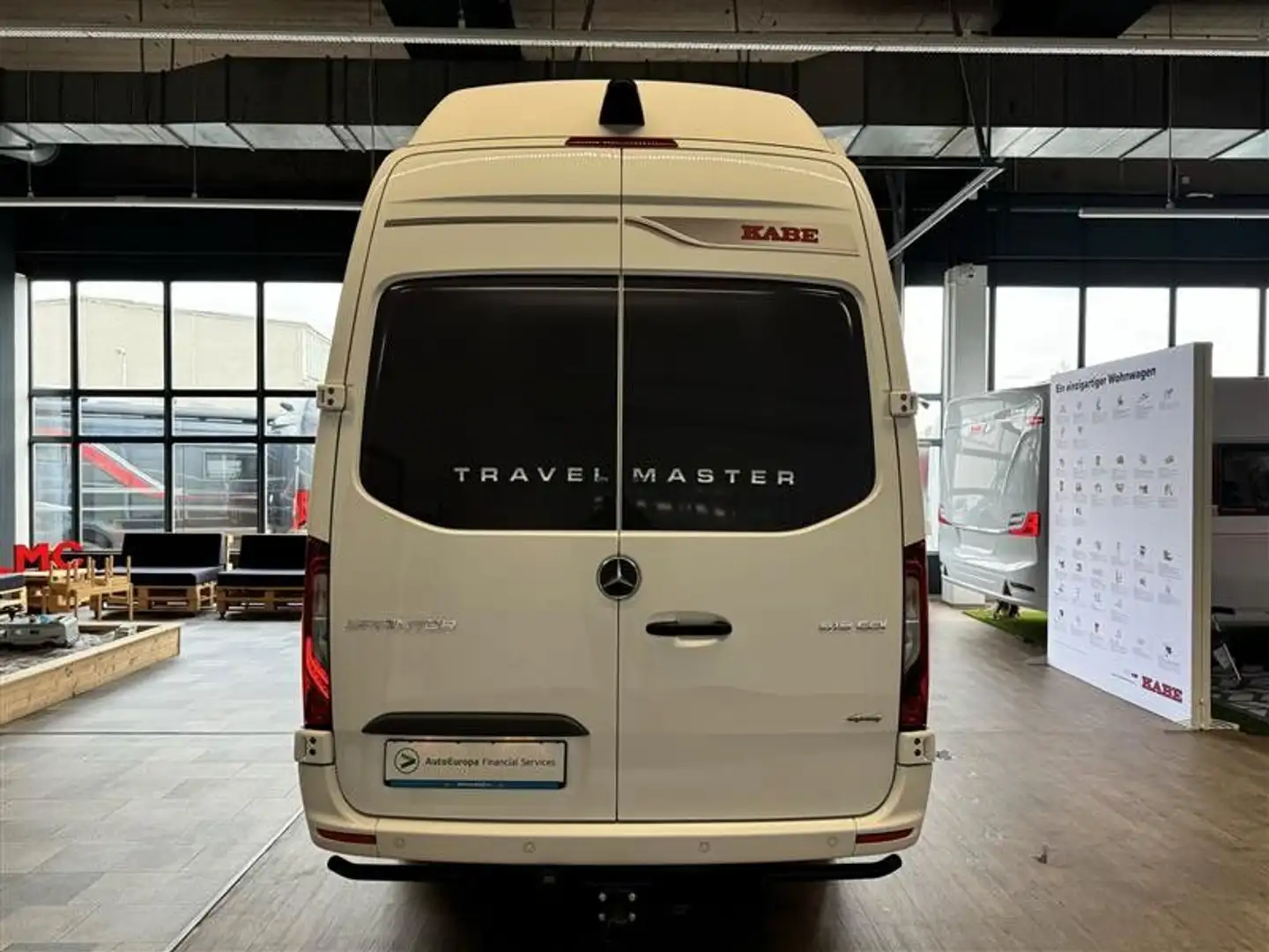 Kabe Travel Master CRV690LB 5,5 to 4x4 Weiß - 2