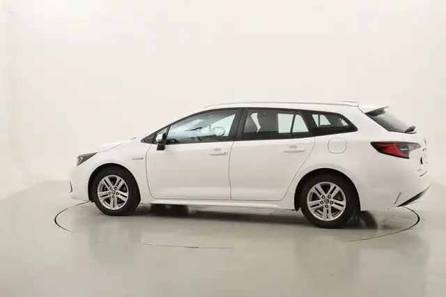 Toyota Corolla view 2