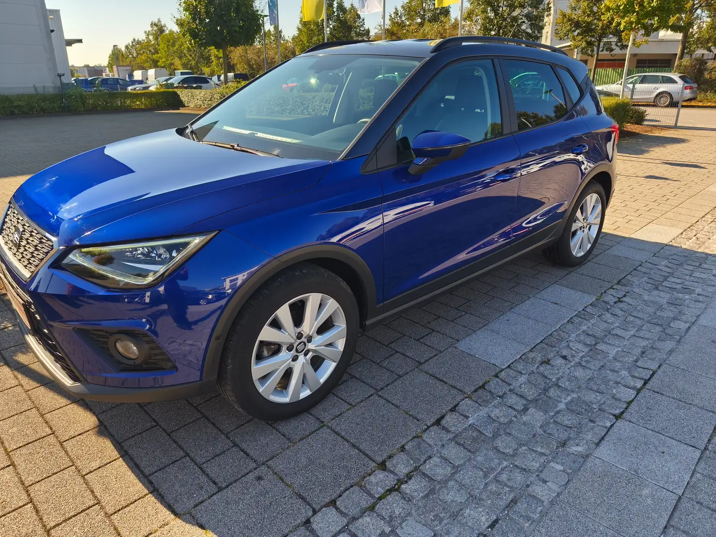 SEAT Arona Arona 1.0 Eco TSI DSG Style Bleu - 1
