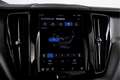 Volvo XC60 2.0 T6 Plug-in hybrid AWD Plus Dark | S/K-Panodak Zwart - thumbnail 22