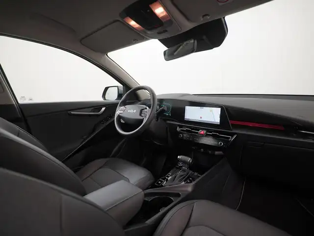 Kia Niro view 2