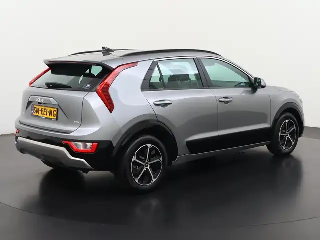Kia Niro view 5