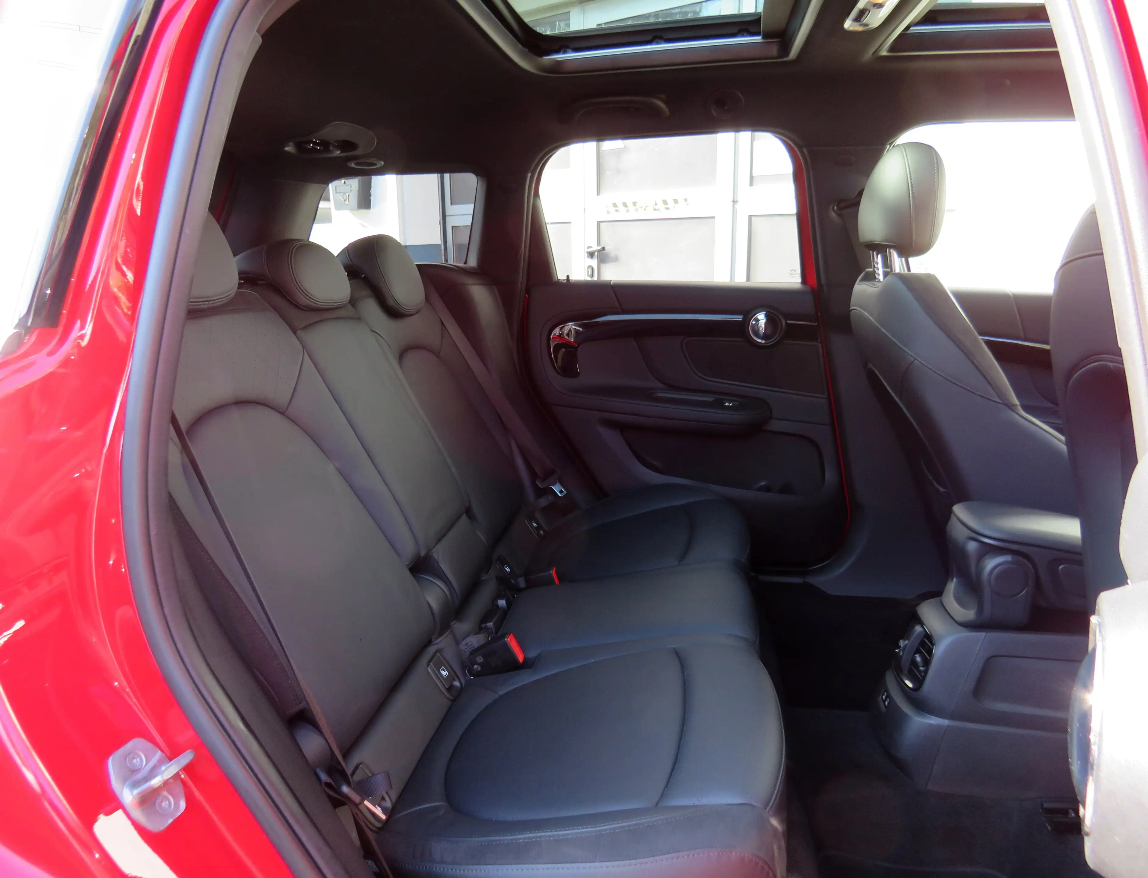 MINI John Cooper Works Countryman John Cooper Works / Pano/ACC/HUD/h-k/Kam/Induktion — photo 11