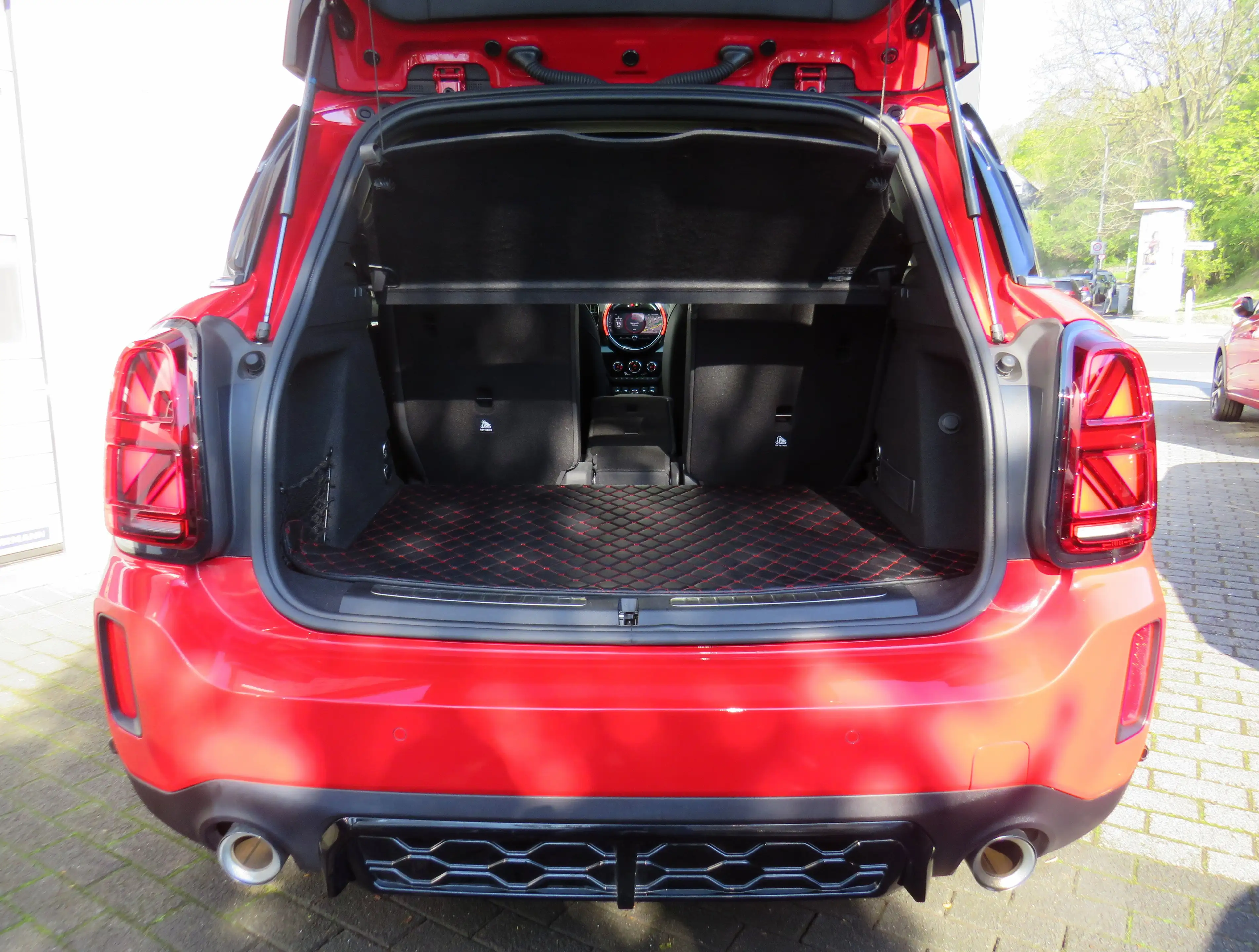 MINI John Cooper Works Countryman John Cooper Works / Pano/ACC/HUD/h-k/Kam/Induktion — photo 8