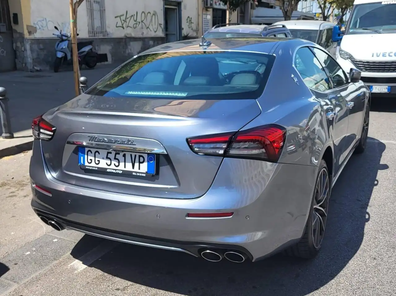 Maserati Ghibli 2021