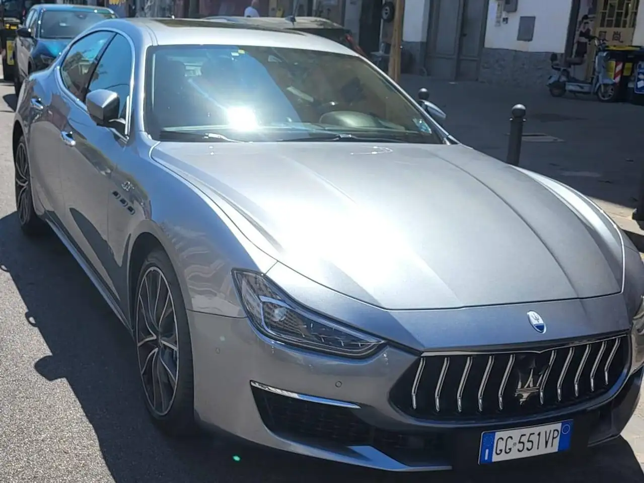 Maserati Ghibli 2021